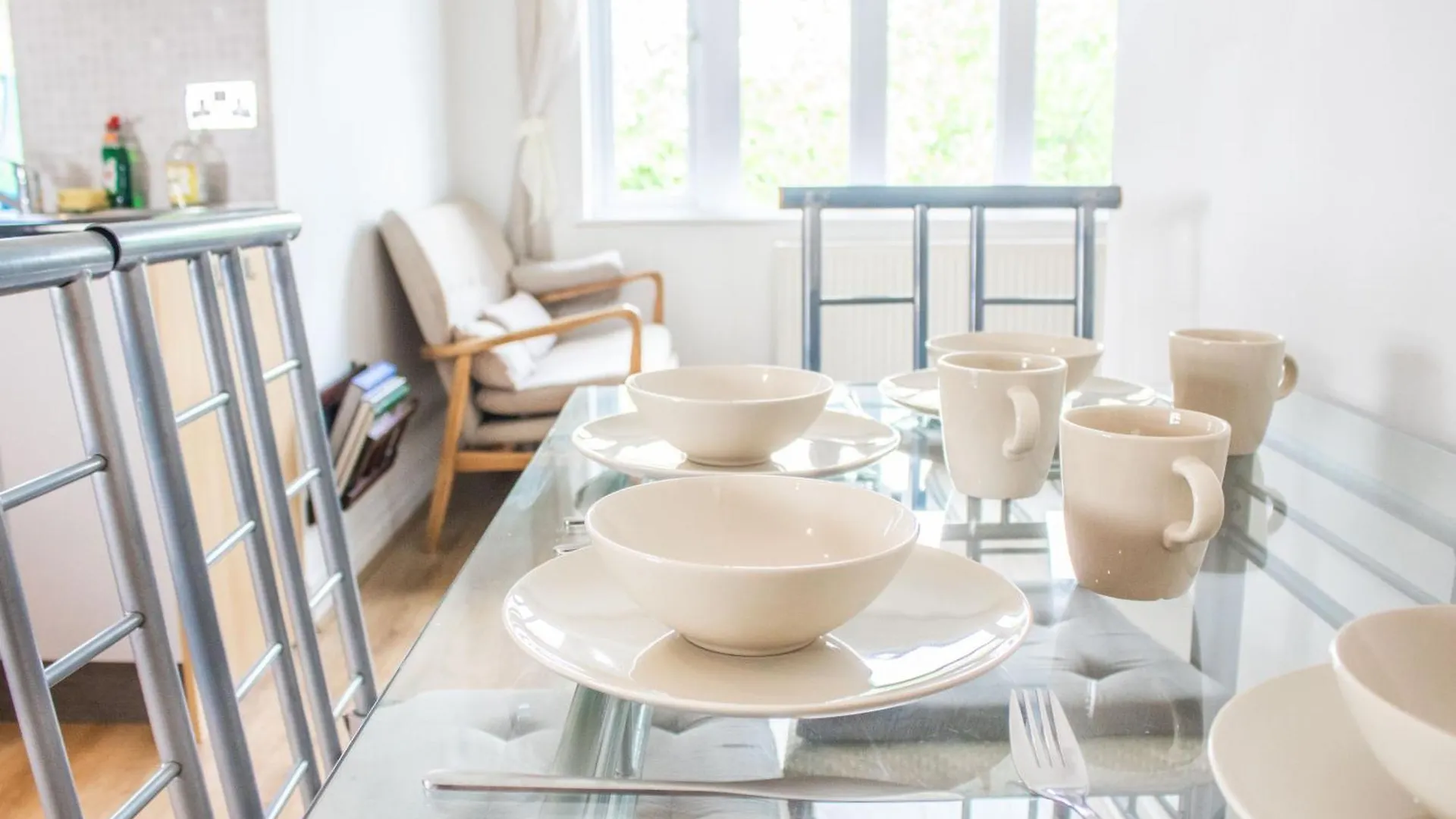 2 Bed - 2 Bath - Duplex Apartment Next To Lbu-Headingley Centre-Ycc Arena-Families-Relocators Meanwood 0*,  United Kingdom