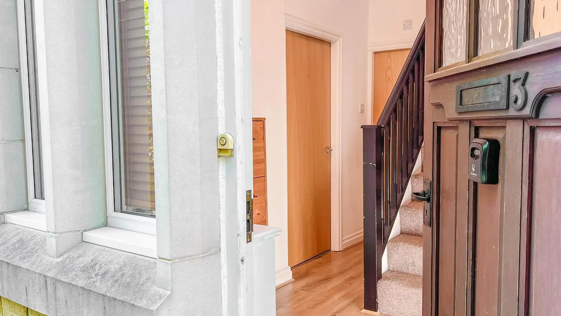2 Bed - 2 Bath - Duplex Apartment Next To Lbu-Headingley Centre-Ycc Arena-Families-Relocators Meanwood